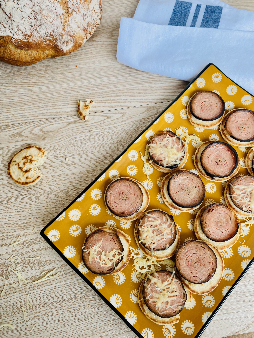 Blinis de blé noir et andouille de Guémené